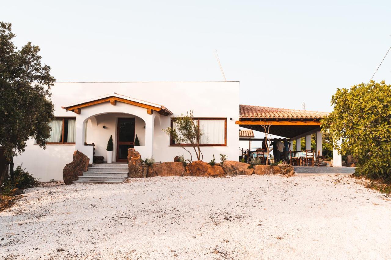 Agriturismo Irghitula Posada  Exterior foto